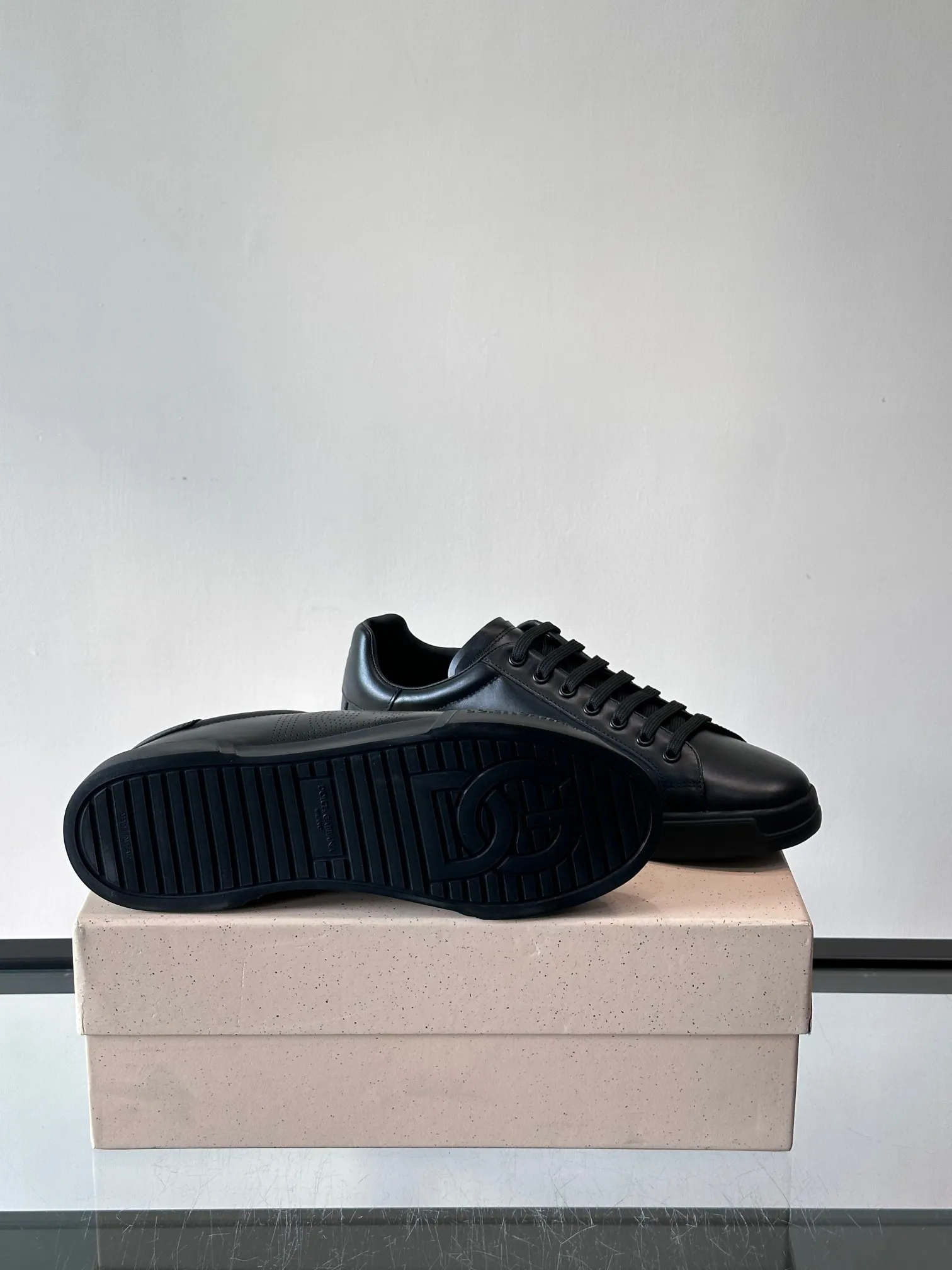 Men's men's shoes: 230💰2025 winter new top original order DG heavy industry series, imported first-layer cowhide, 5D printing embellishment, water-dyed lining, exquisite luxury, super A level! Compared with the genuine product at the counter, the version is no worse at all! Size: 38-44, customized 45